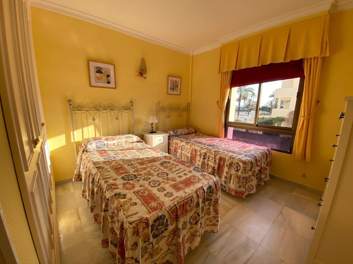 Apartamento Las Mimosas Beach La Cala De Mijas Luaran gambar